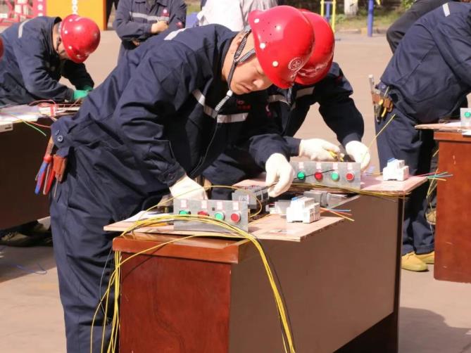 2055198831054020608.jpg QQ浏览器截图20260515160451.jpg