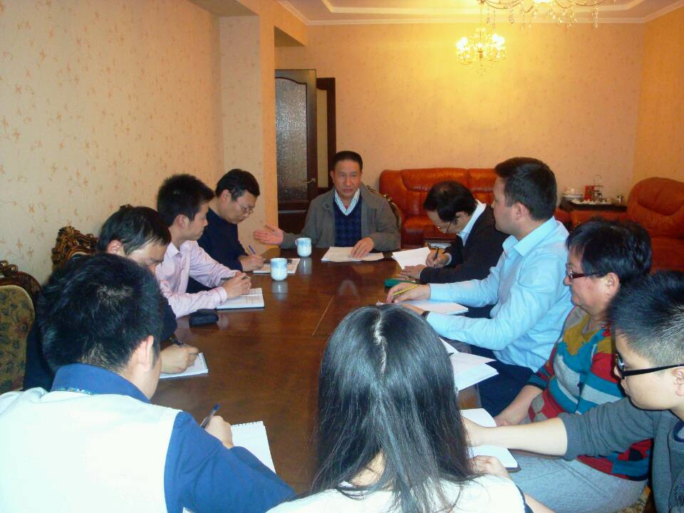 兴华矿业管理公司召开工程进度协调会加快推进吉国矿产资源开发.jpg